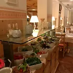 酒店 Vierjahreszeiten