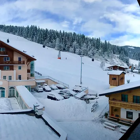 Vierjahreszeiten 4* Flachau