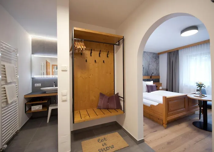 Hotel Vierjahreszeiten 4*