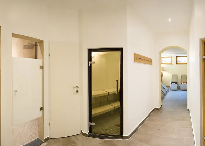 Hotel Vierjahreszeiten 4*